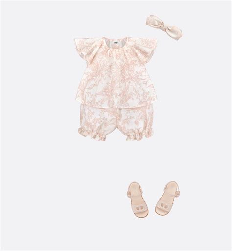 Baby Girl Luxury Clothes, Fashion and Accessories.